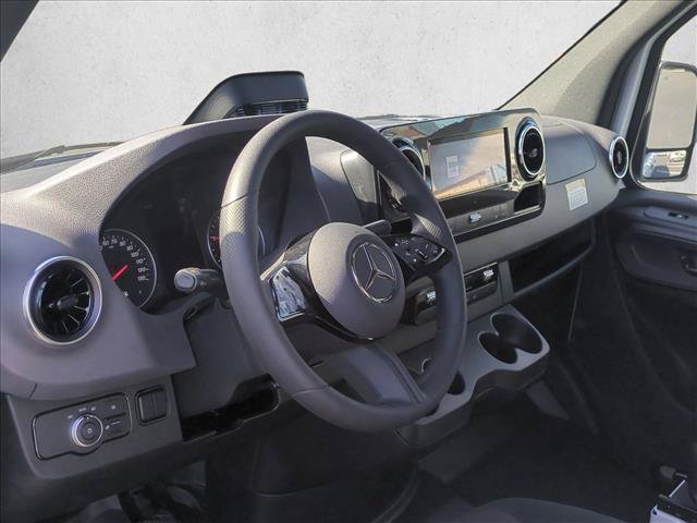 New 2026 Mercedes-Benz Sprinter 2500 image 3