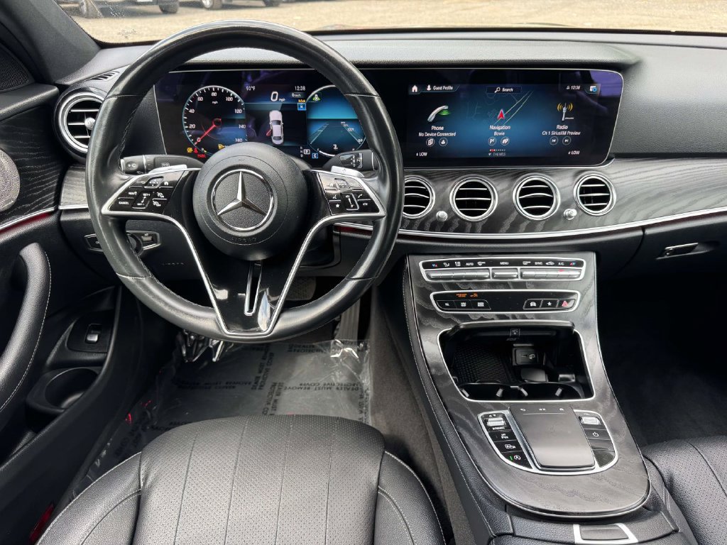 Used 2023 Mercedes-Benz E 350 4MATIC Sedan image 16
