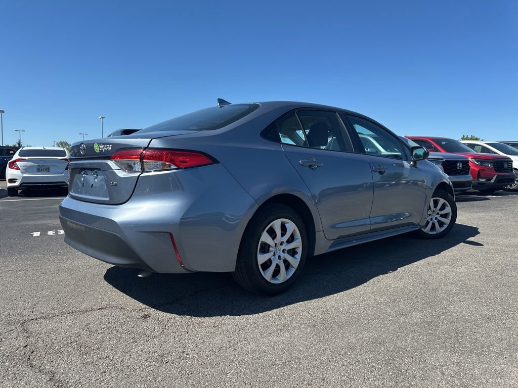 Used 2024 Toyota Corolla LE FWD image 9
