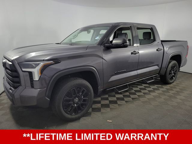 Used 2023 Toyota Tundra SR5 w/ SR5 Convenience Package AWD/4WD image 3