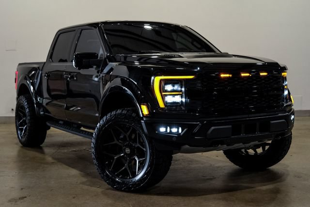 Used 2021 Ford F150 Raptor w/ Equipment Group 801A High AWD/4WD image 3