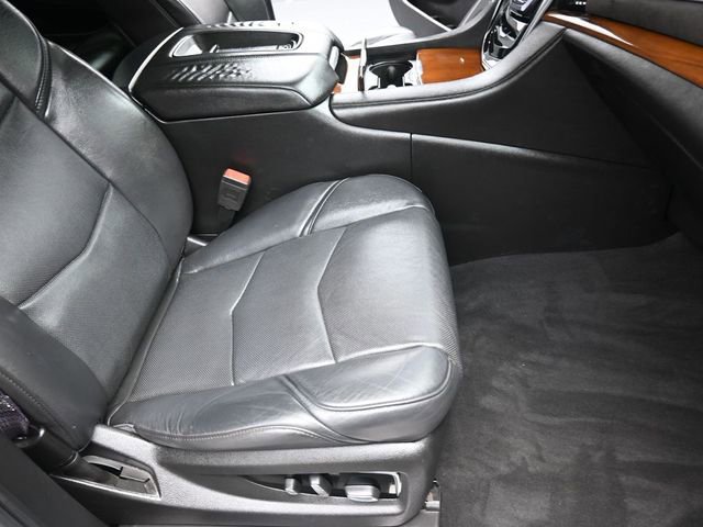 Used 2017 Cadillac Escalade Premium Luxury image 28