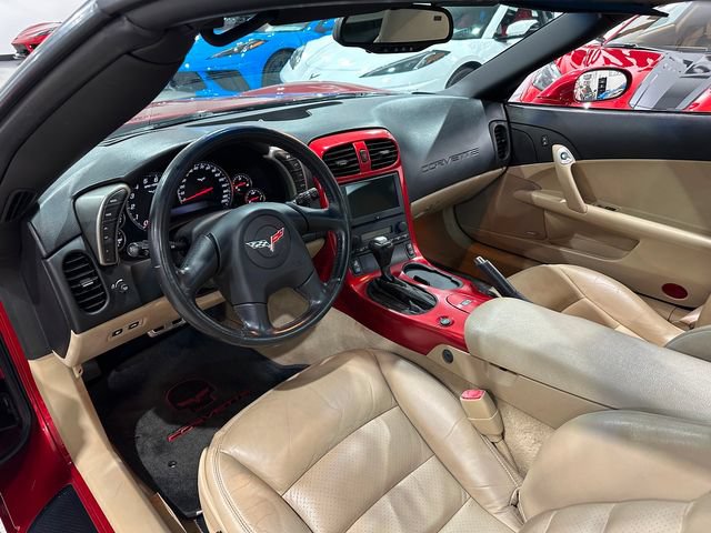Used 2005 Chevrolet Corvette Coupe w/ Preferred Equipment Group RWD image 10