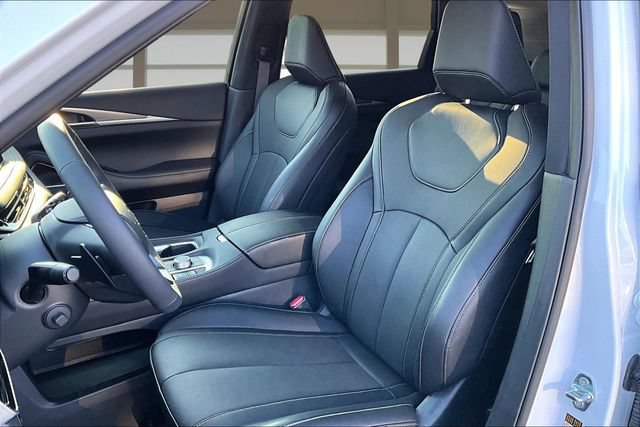 Used 2027 INFINITI QX60 Luxe w/ Cargo Package AWD/4WD image 24