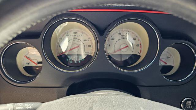Used 2012 Dodge Challenger R/T RWD image 18