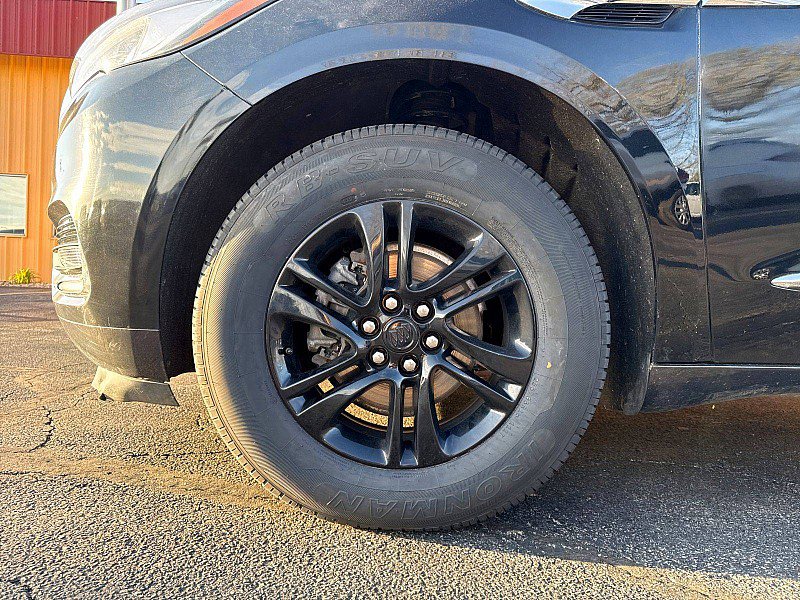Used 2021 Buick Enclave Essence w/ Sound and Sites Package AWD/4WD image 14