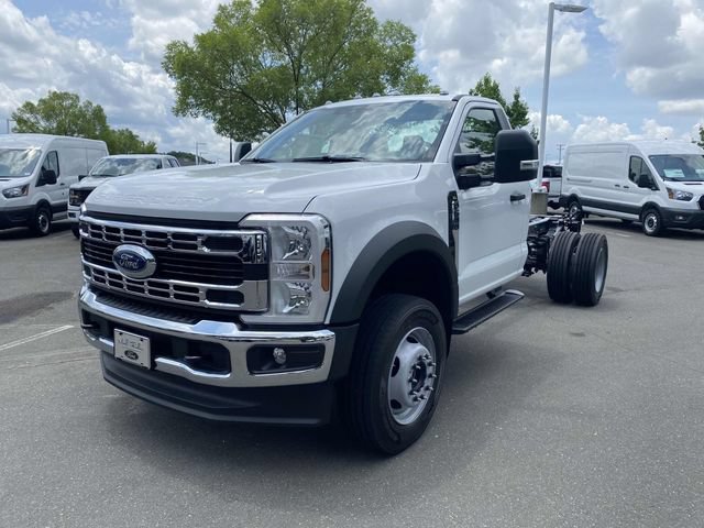 New 2025 Ford F600 4x4 Regular Cab Super Duty w/ XL Chrome Package image 3