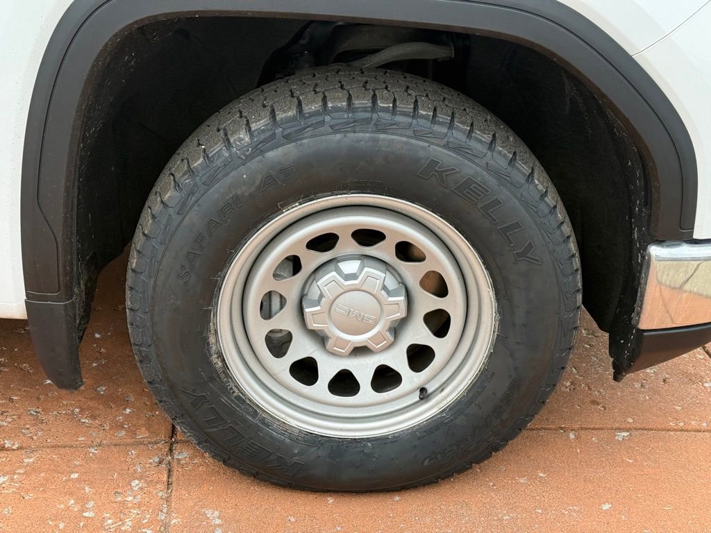 Used 2022 GMC Sierra 1500 Pro w/ 1SA Safety Plus Package image 9