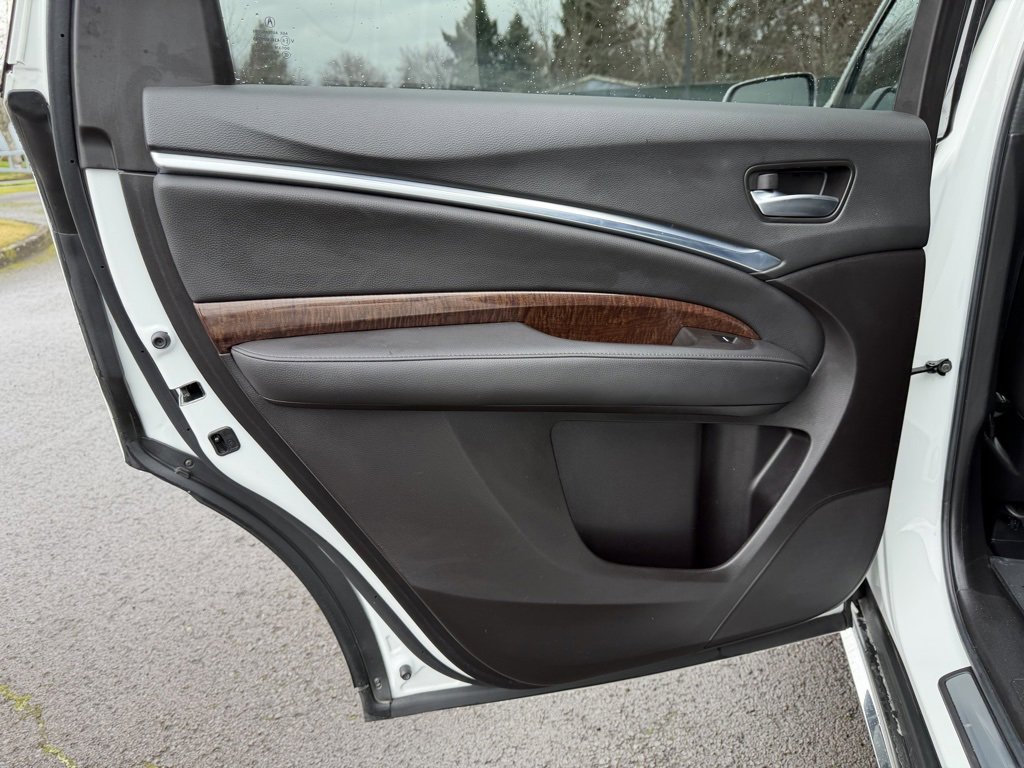 Used 2020 Acura MDX SH-AWD image 30