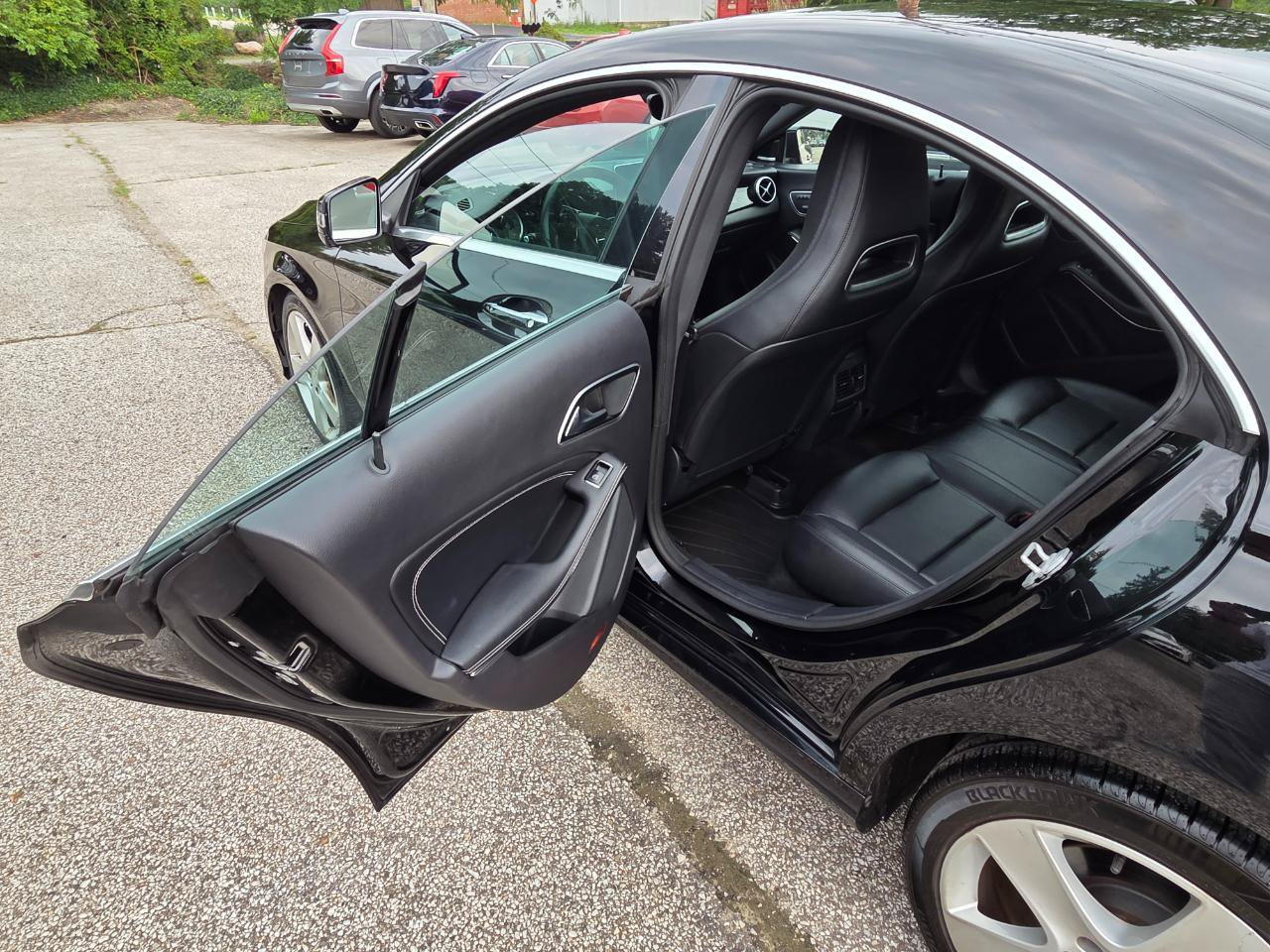 Used 2015 Mercedes-Benz CLA 250 4MATIC image 11