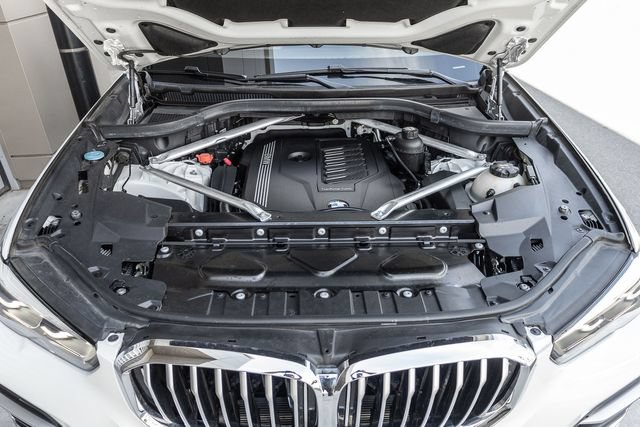 Used 2019 BMW X5 xDrive40i w/ Premium Package 2 AWD/4WD image 18