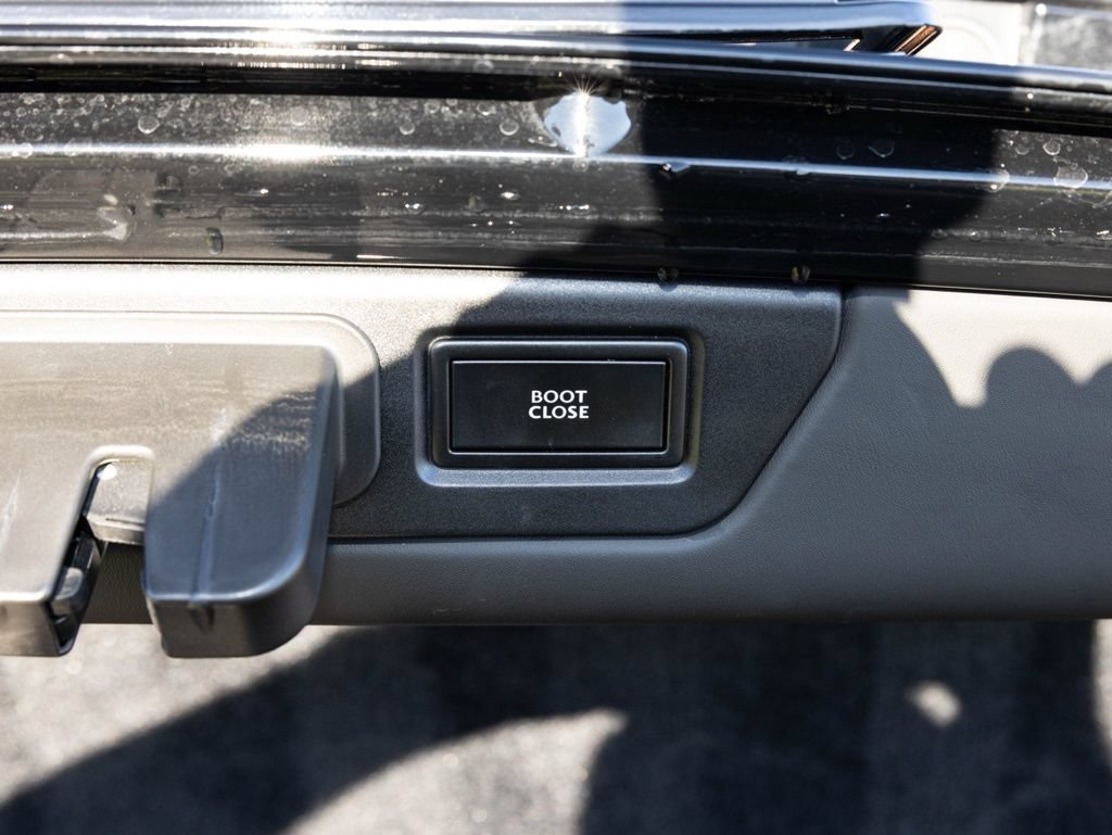 Used 2020 Bentley Mulsanne RWD image 58