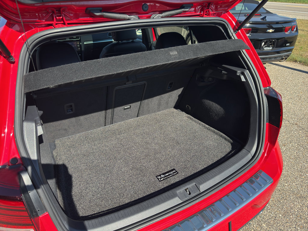 Used 2019 Volkswagen GTI SE FWD image 28