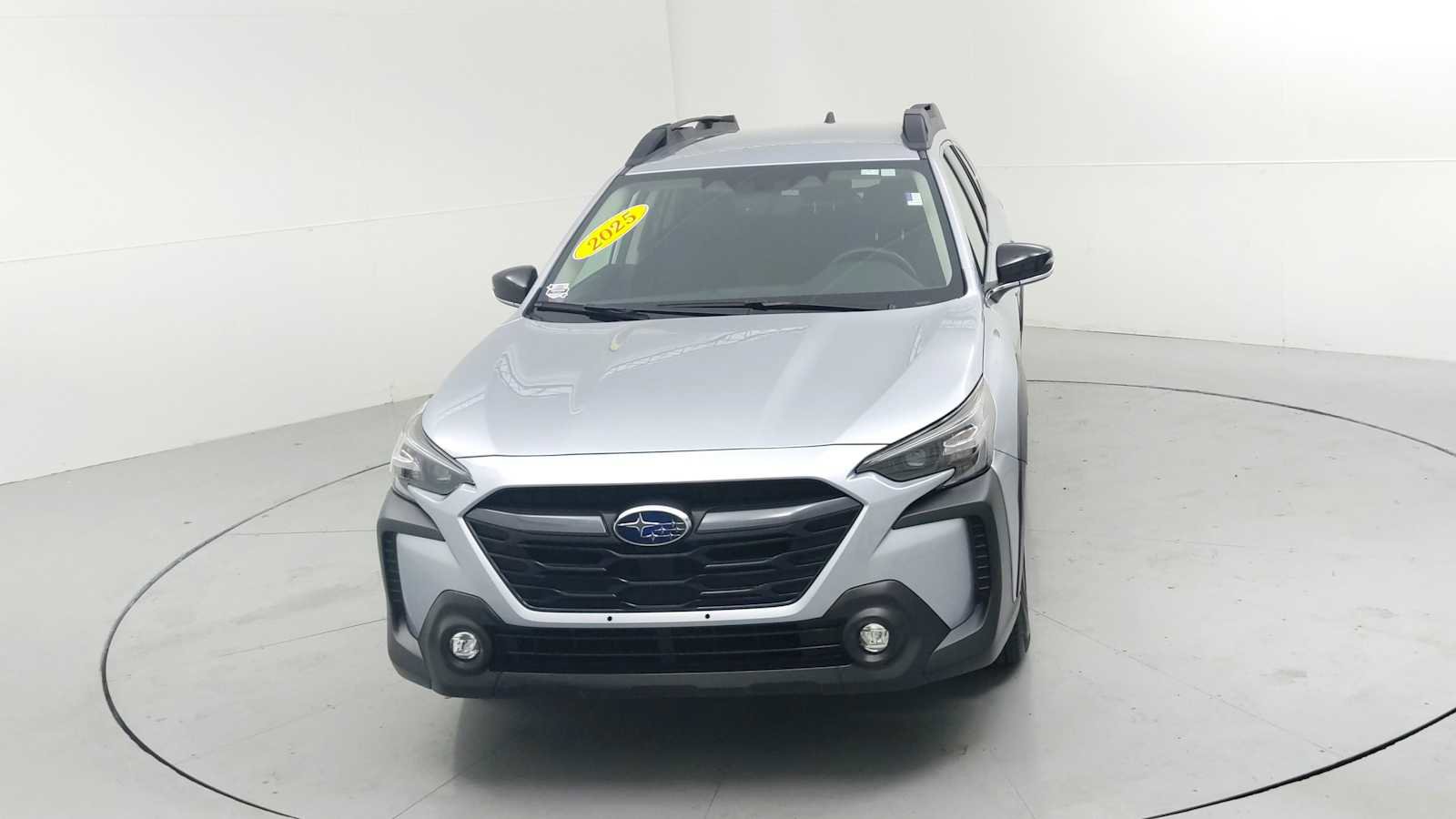 Certified 2025 Subaru Outback Premium AWD/4WD image 3