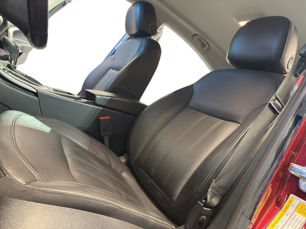 Used 2016 Buick Regal Premium FWD image 14