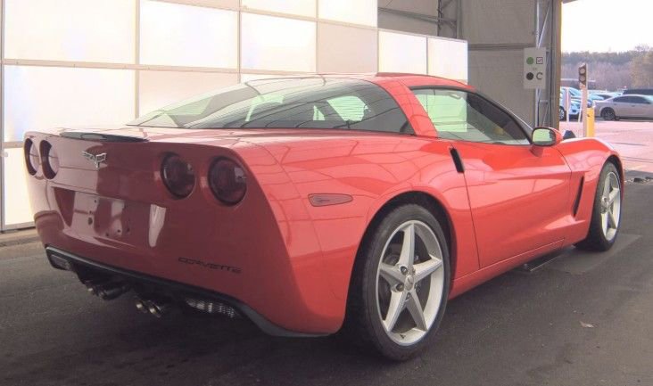 Used 2012 Chevrolet Corvette Coupe w/ 3LT Preferred Equipment Group image 4