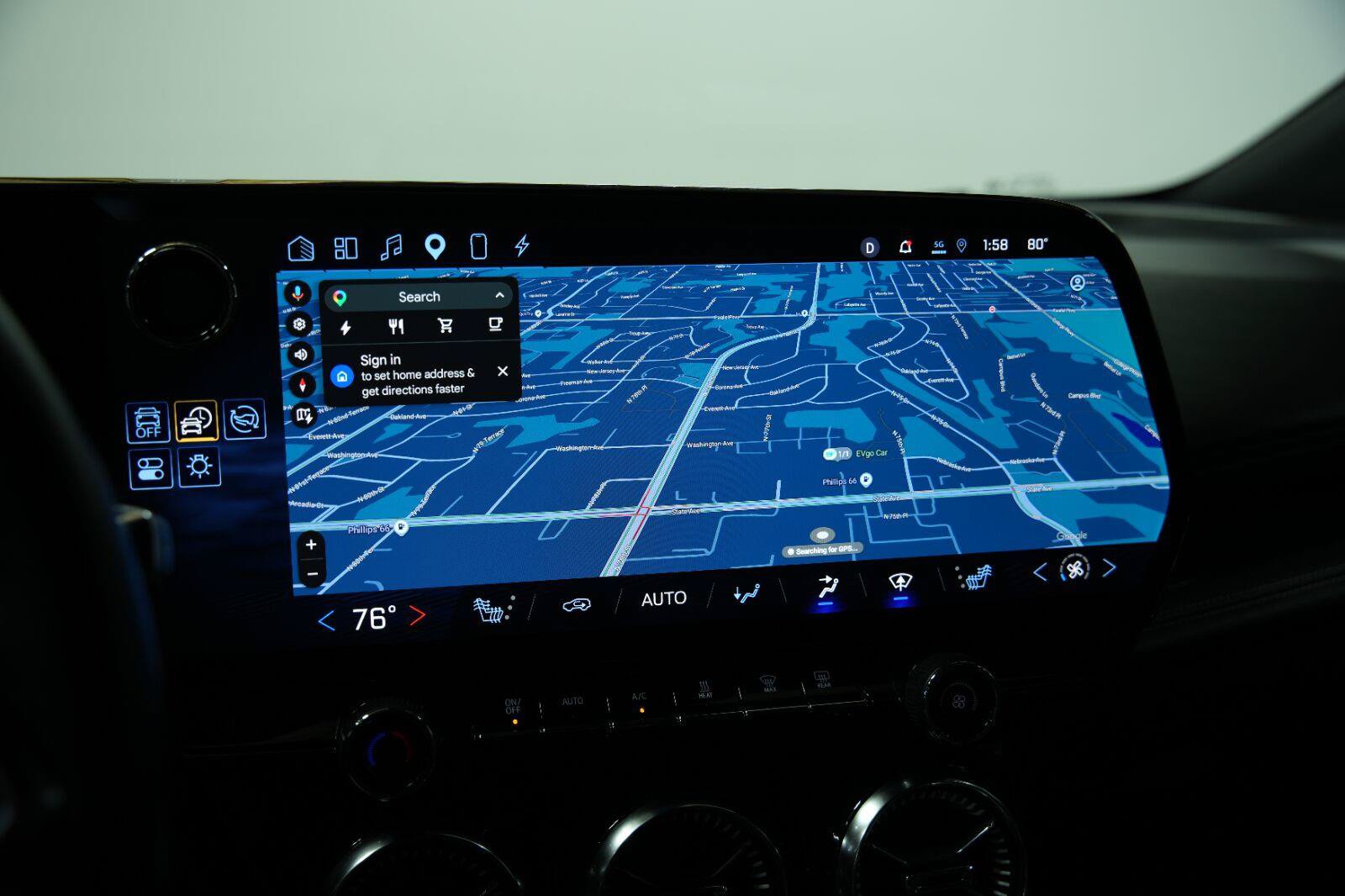 Certified 2024 Chevrolet Blazer EV LT AWD/4WD image 44