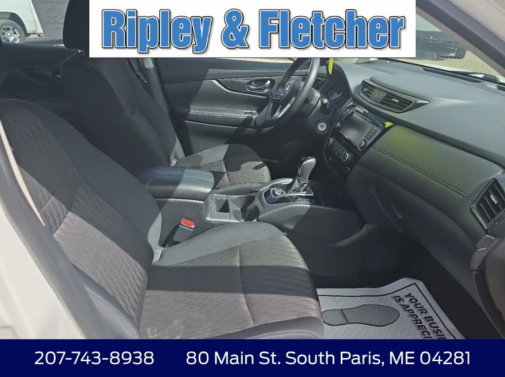 Used 2018 Nissan Rogue S AWD/4WD image 10