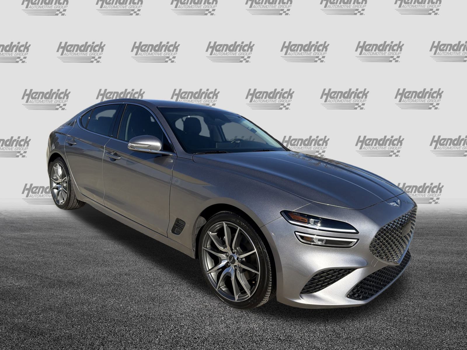 Used 2023 Genesis G70 2.0T image 2