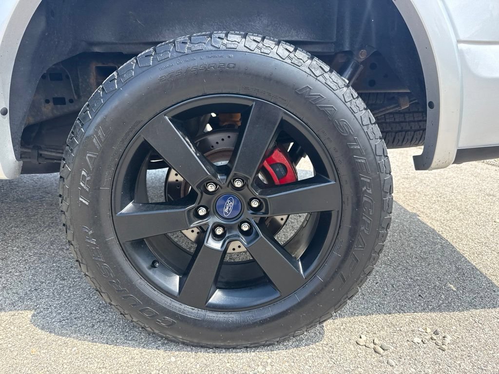 Used 2017 Ford F150 XLT w/ Equipment Group 302A Luxury AWD/4WD image 12