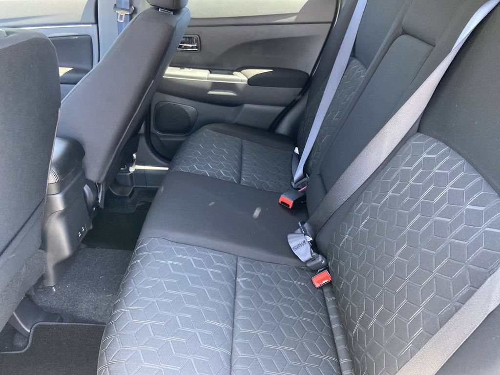 New 2026 Mitsubishi Outlander Sport LE AWD/4WD image 19