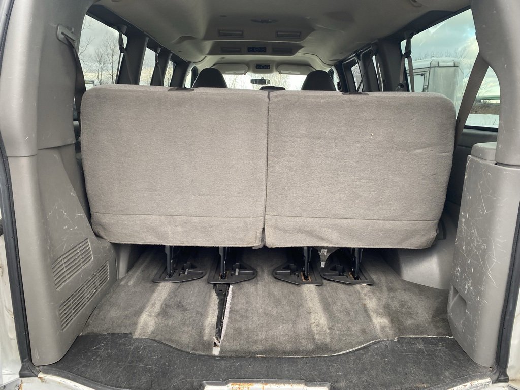 Used 2015 Chevrolet Express 2500 LT w/ LT Preferred Equipment Group image 19