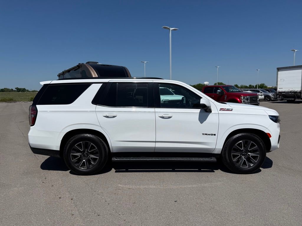 Used 2021 Chevrolet Tahoe Z71 w/ Z71 Off-Road Package AWD/4WD image 16