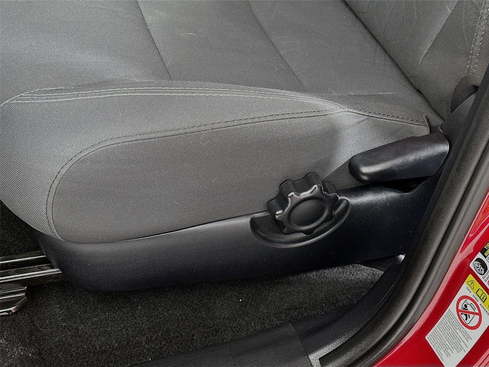 Certified 2018 Toyota Tacoma TRD Off-Road image 21