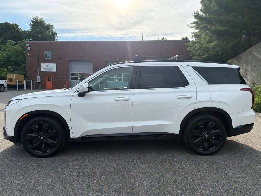 Used 2024 Hyundai Palisade XRT AWD/4WD image 2