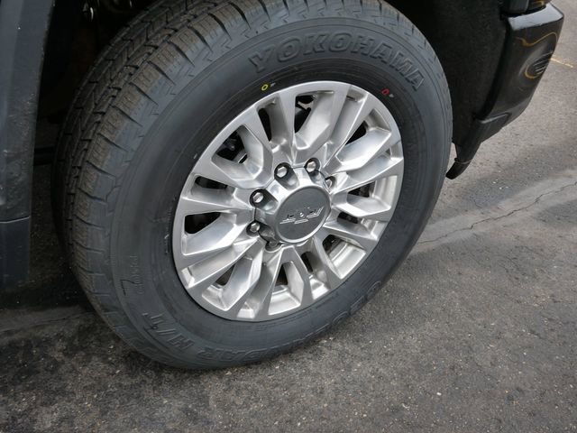 Used 2023 Chevrolet Silverado 3500 High Country w/ Z71 Off-Road Package image 12