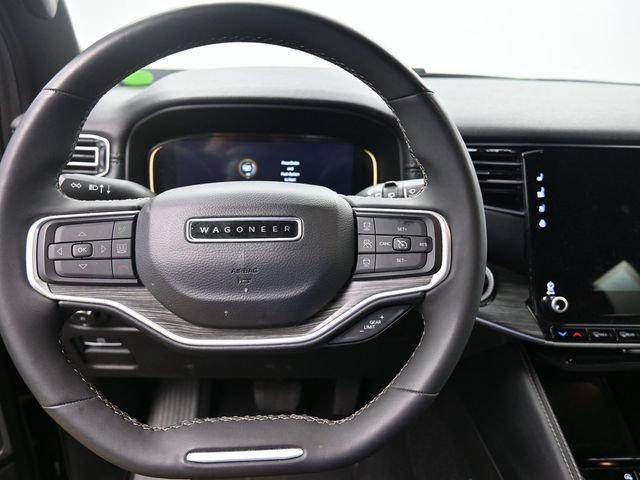 Used 2024 Jeep Wagoneer Series II w/ Flexible Seating Group AWD/4WD image 18