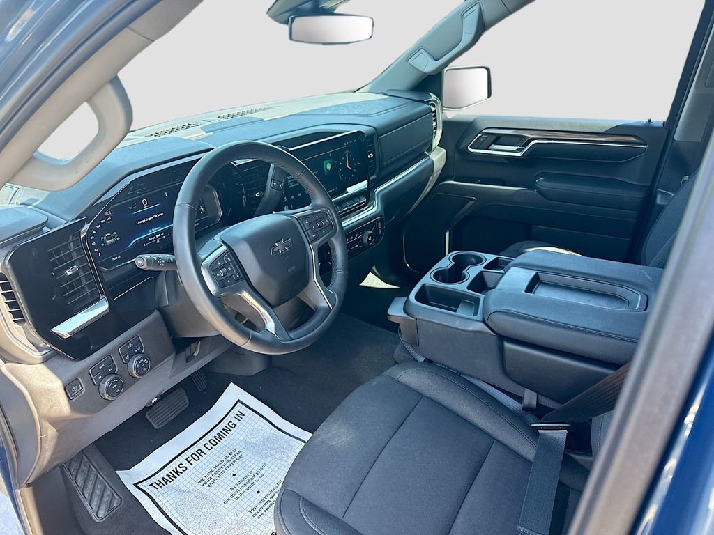 Used 2024 Chevrolet Silverado 1500 RST AWD/4WD image 10