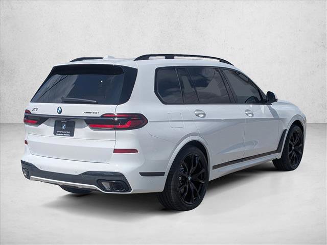 New 2026 BMW X7 xDrive40i w/ M Sport Package AWD/4WD image 2