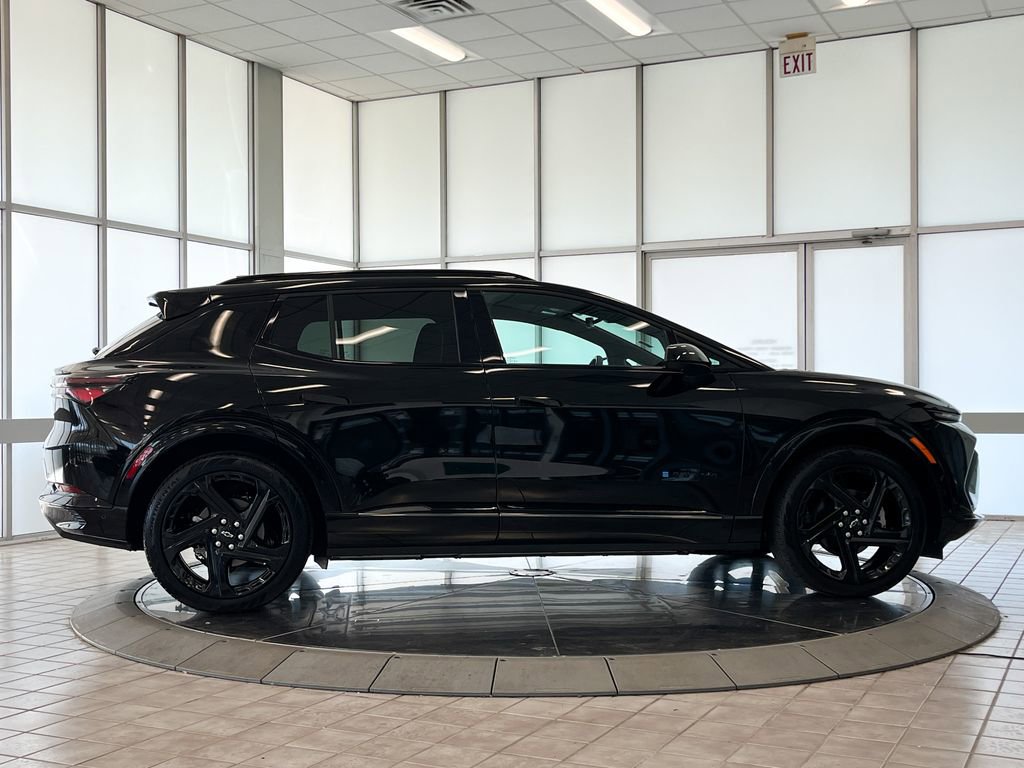 Certified 2024 Chevrolet Equinox EV RS image 9