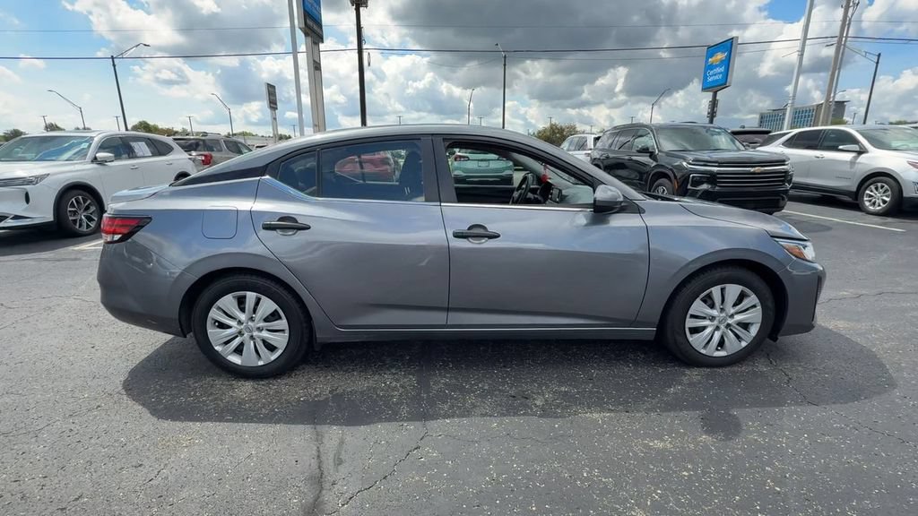 Used 2024 Nissan Sentra S FWD image 9