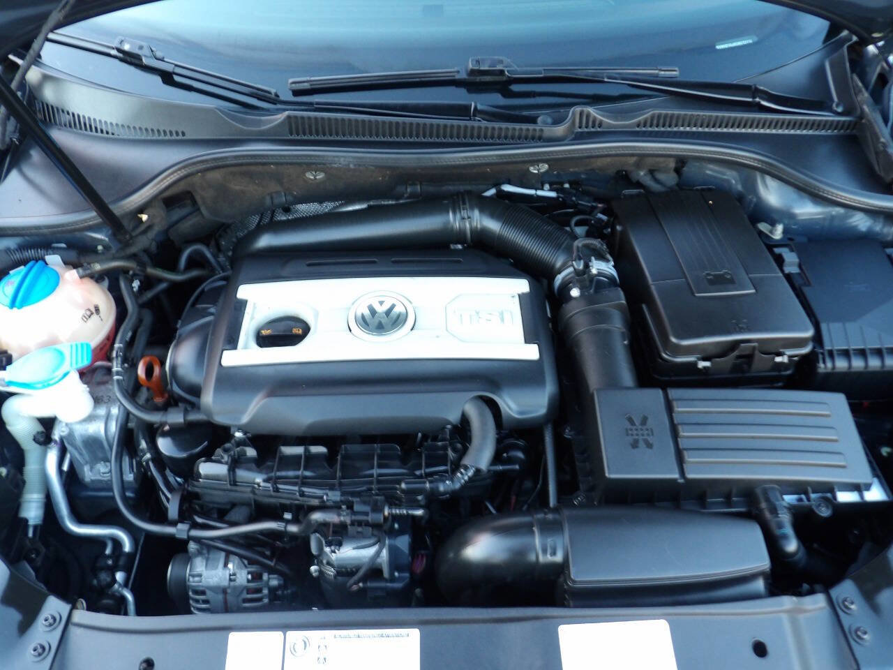 Used 2012 Volkswagen GTI 4-Door FWD image 14