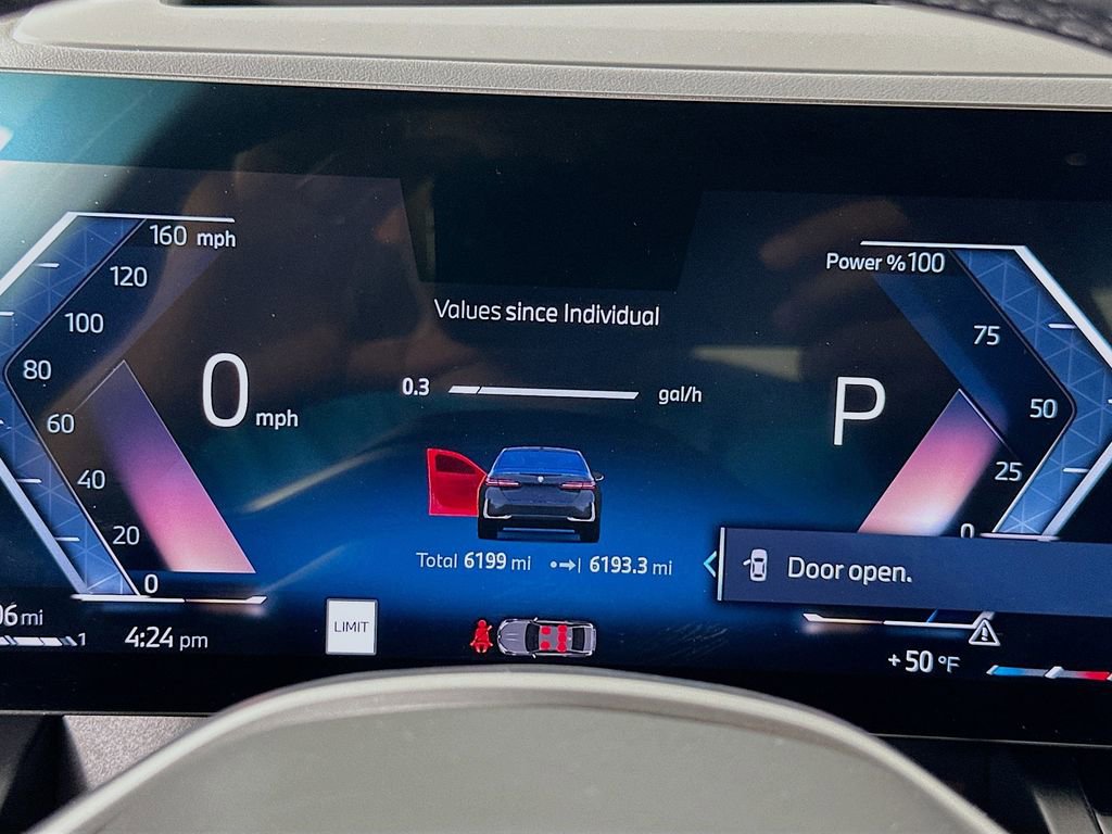 Used 2025 BMW 530i 530i w/ Premium Package image 12