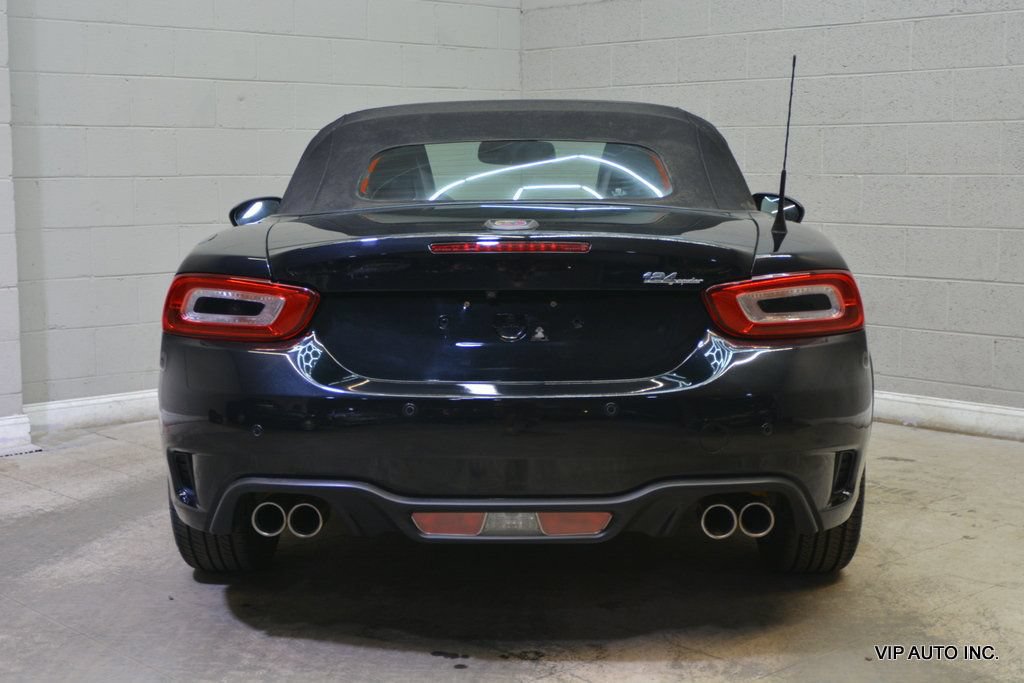 Used 2017 FIAT 124 Spider Abarth RWD image 12