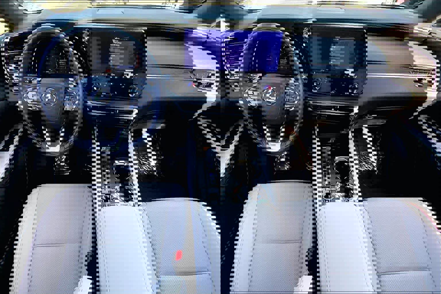 Certified 2025 Lexus RX 350 Premium image 16