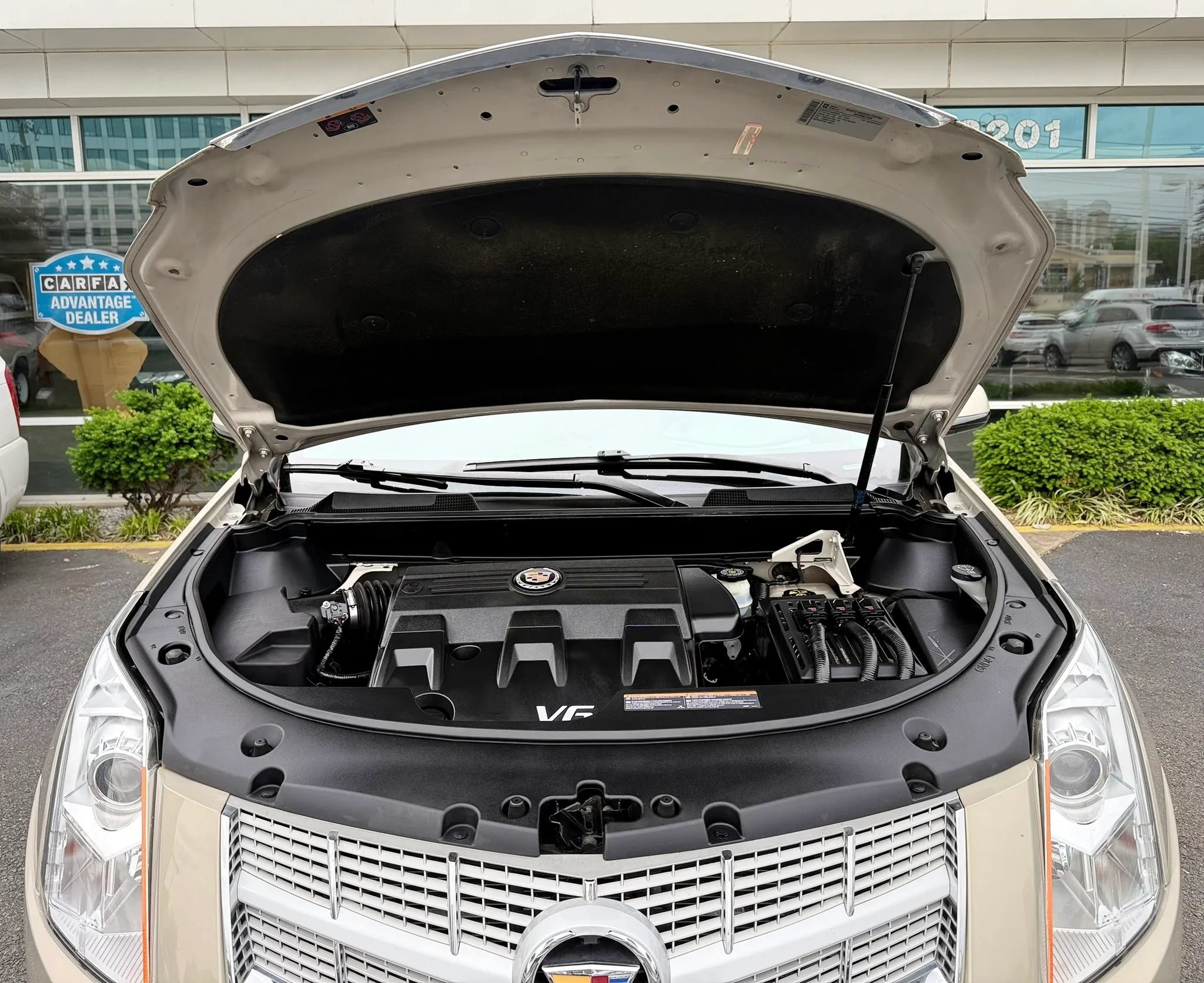 Used 2012 Cadillac SRX Luxury AWD/4WD image 43