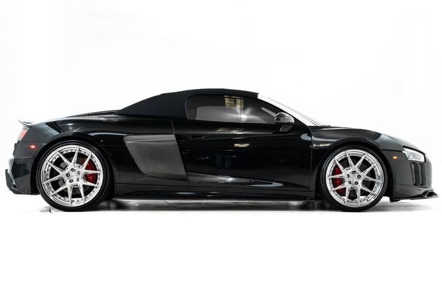 Used 2018 Audi R8 V10 plus image 5