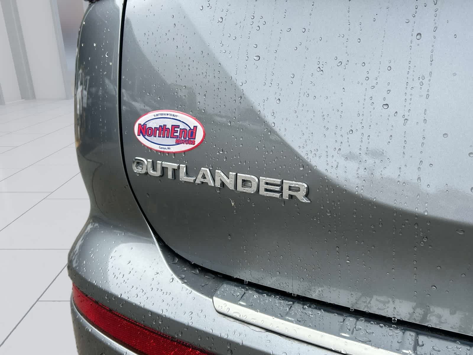 Used 2023 Mitsubishi Outlander SE AWD/4WD image 20