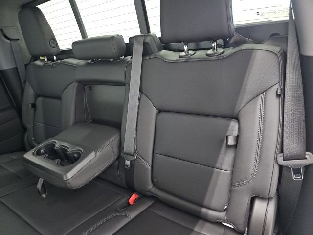 New 2026 GMC Sierra 1500 SLT w/ SLT Convenience Package image 19