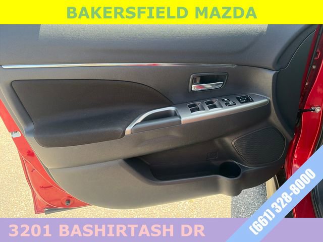 Used 2020 Mitsubishi Outlander Sport SE AWD/4WD image 10