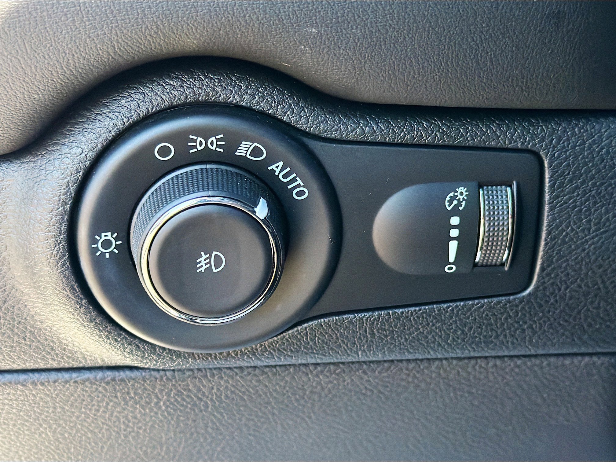 Used 2021 Dodge Durango Citadel image 37