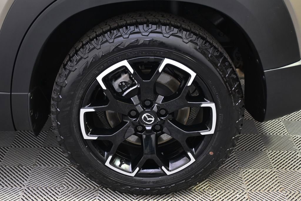 Used 2025 MAZDA CX-50 Meridian Edition image 21