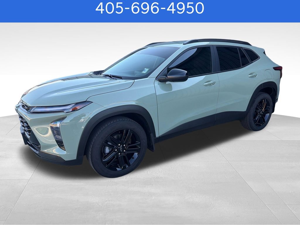 Used 2025 Chevrolet Trax ACTIV FWD image 1