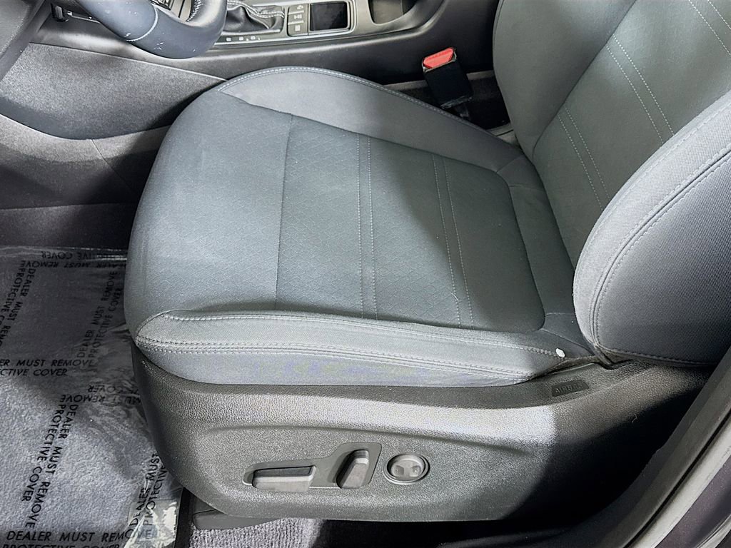 Used 2019 Kia Sorento LX w/ LX Convenience Package image 18