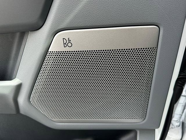 New 2025 Ford F150 XLT w/ Equipment Group 303A High image 15