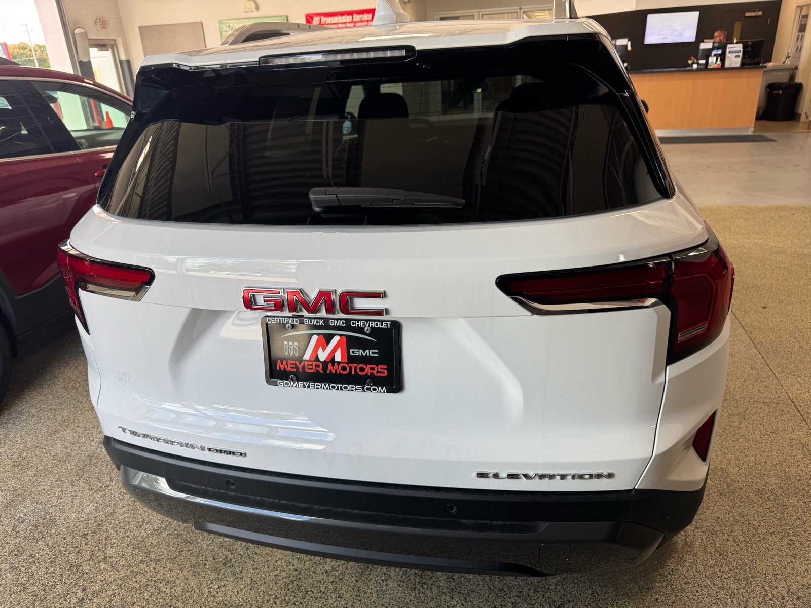 New 2027 GMC Terrain Elevation w/ Elevation Premium Package AWD/4WD image 6